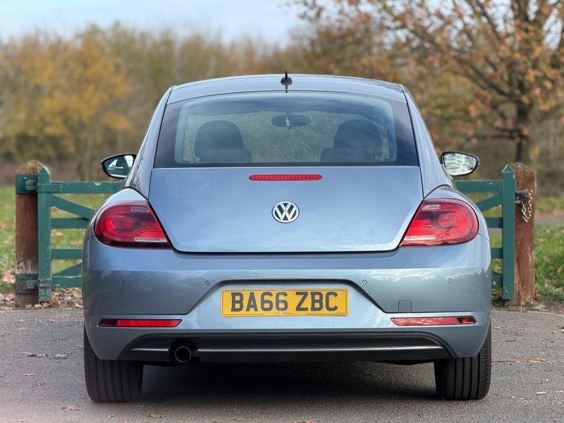 Used Volkswagen Beetle 2017 for sale - 76888206: Photo 6