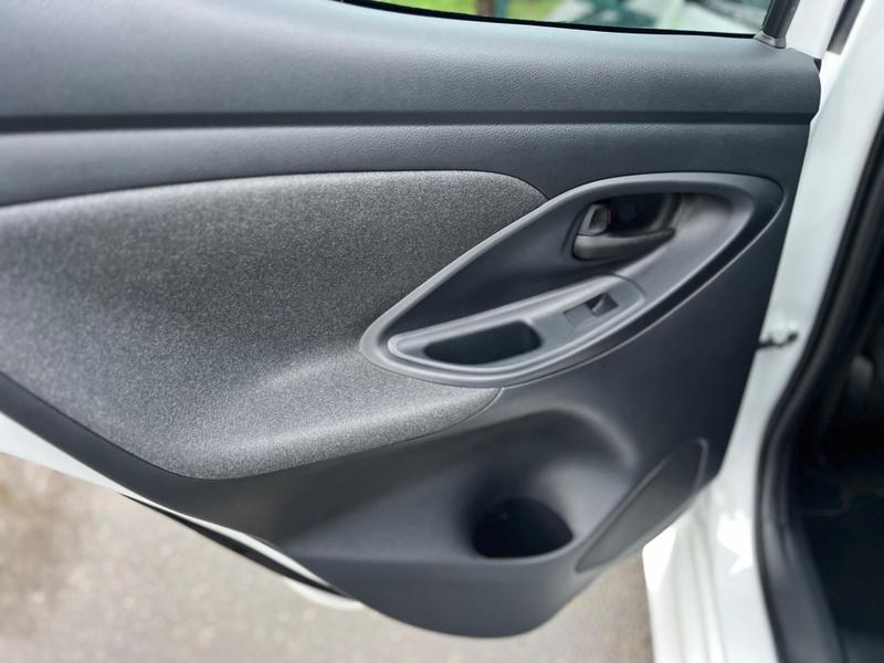 Used Toyota Yaris 2022 for sale - 77462381: Photo 44