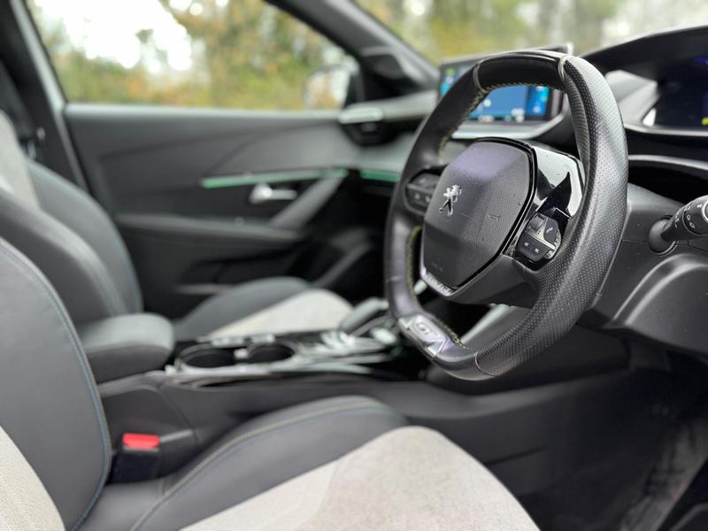 Used Peugeot 208 2020 for sale - 76888177: Photo 23