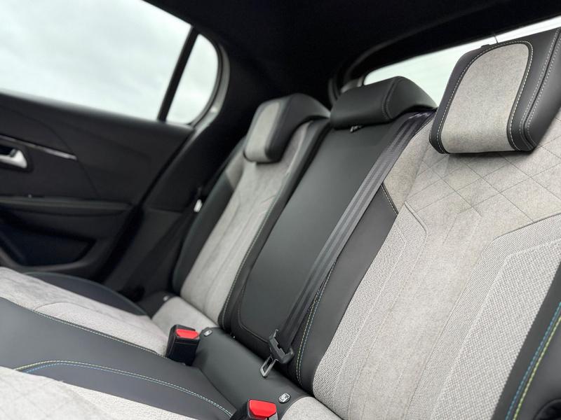 Used Peugeot 208 2020 for sale - 76888177: Photo 25