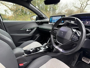 Used Peugeot 208 2020 for sale - 76888177: Photo