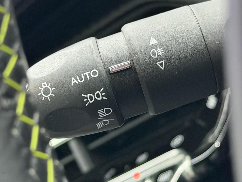 Used Peugeot 208 2020 for sale - 76888177: Photo 32