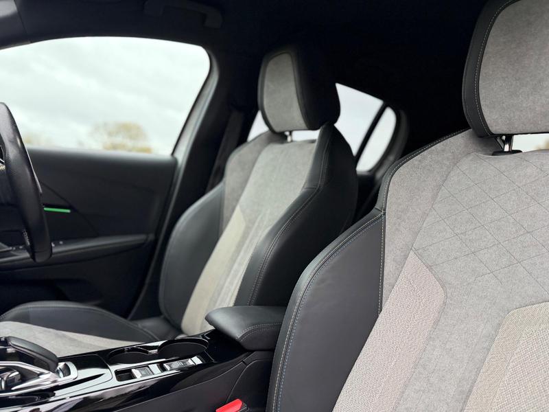 Used Peugeot 208 2020 for sale - 76888177: Photo 52