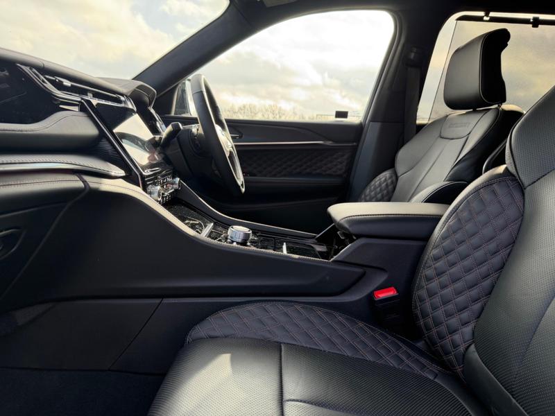 Used Jeep Grand Cherokee 2025 for sale - 78038837: Photo 71