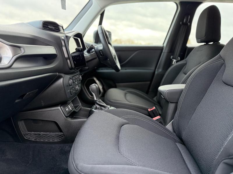 Used Jeep Renegade 2025 for sale - 76888161: Photo 41