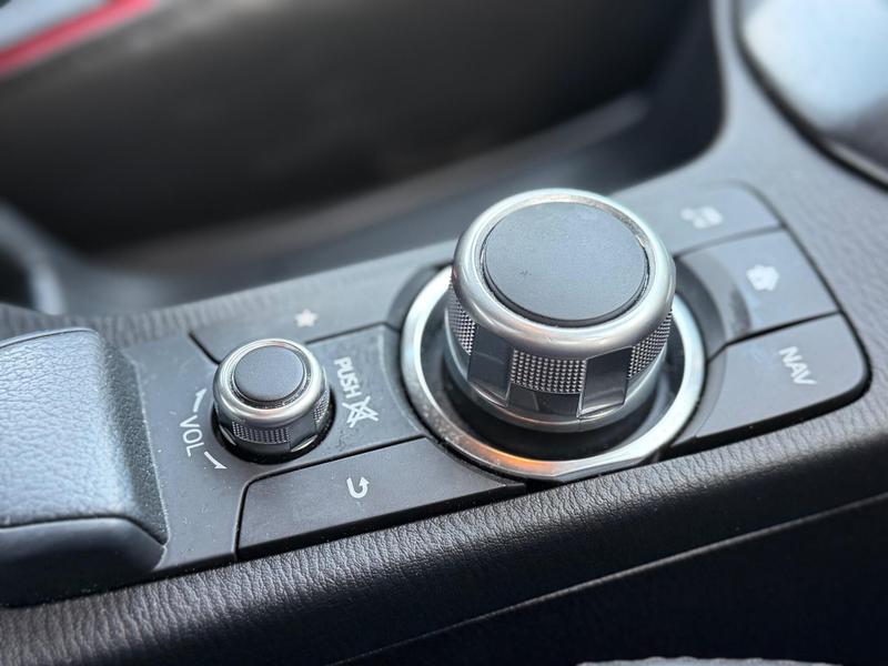 Used Mazda Mazda2 2023 for sale - 76888188: Photo 30