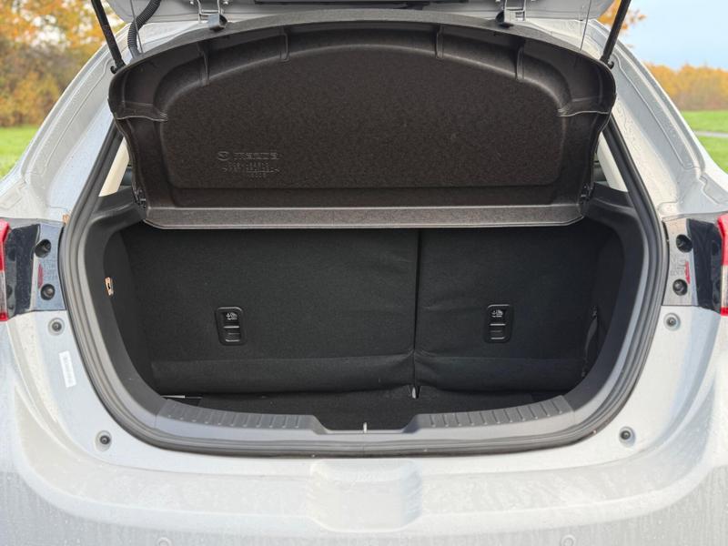 Used Mazda Mazda2 2023 for sale - 76888188: Photo 40