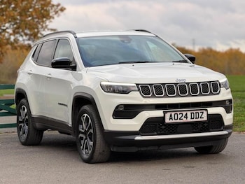 Used Jeep Compass 2024 for sale - 76888183: Photo