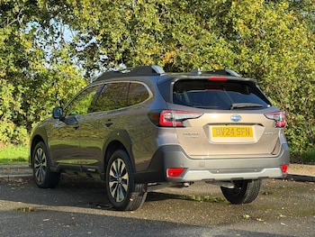 Used Subaru Outback 2024 for sale - 76888209: Photo