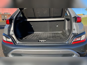 Used Hyundai KONA 2022 for sale - 76077076: Photo 4