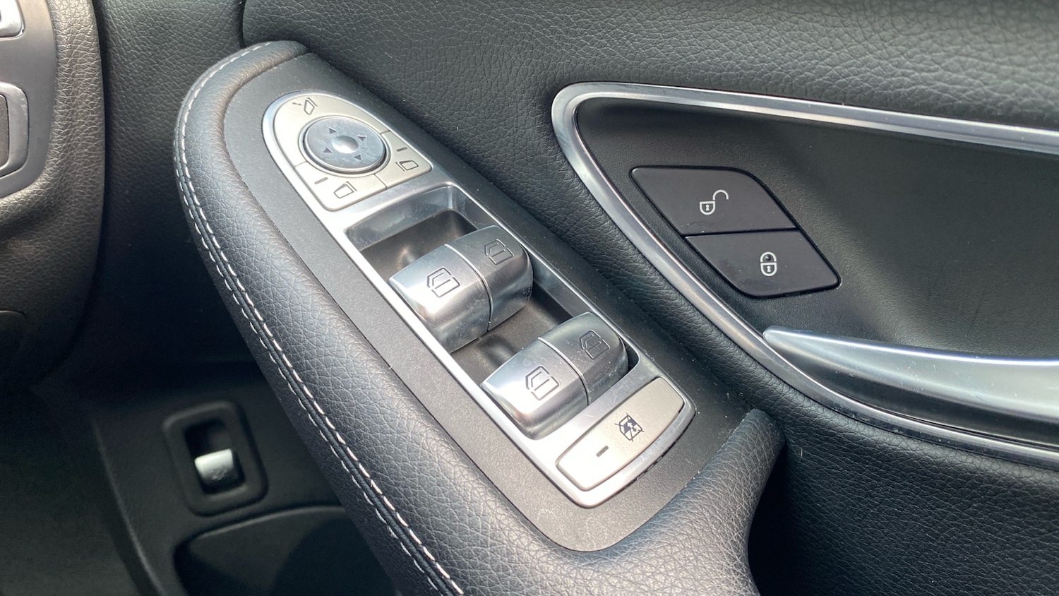 Used Mercedes-Benz C Class 2017 for sale - 76374602: Photo 19