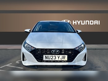 Used Hyundai i20 2023 for sale - 78198681: Photo