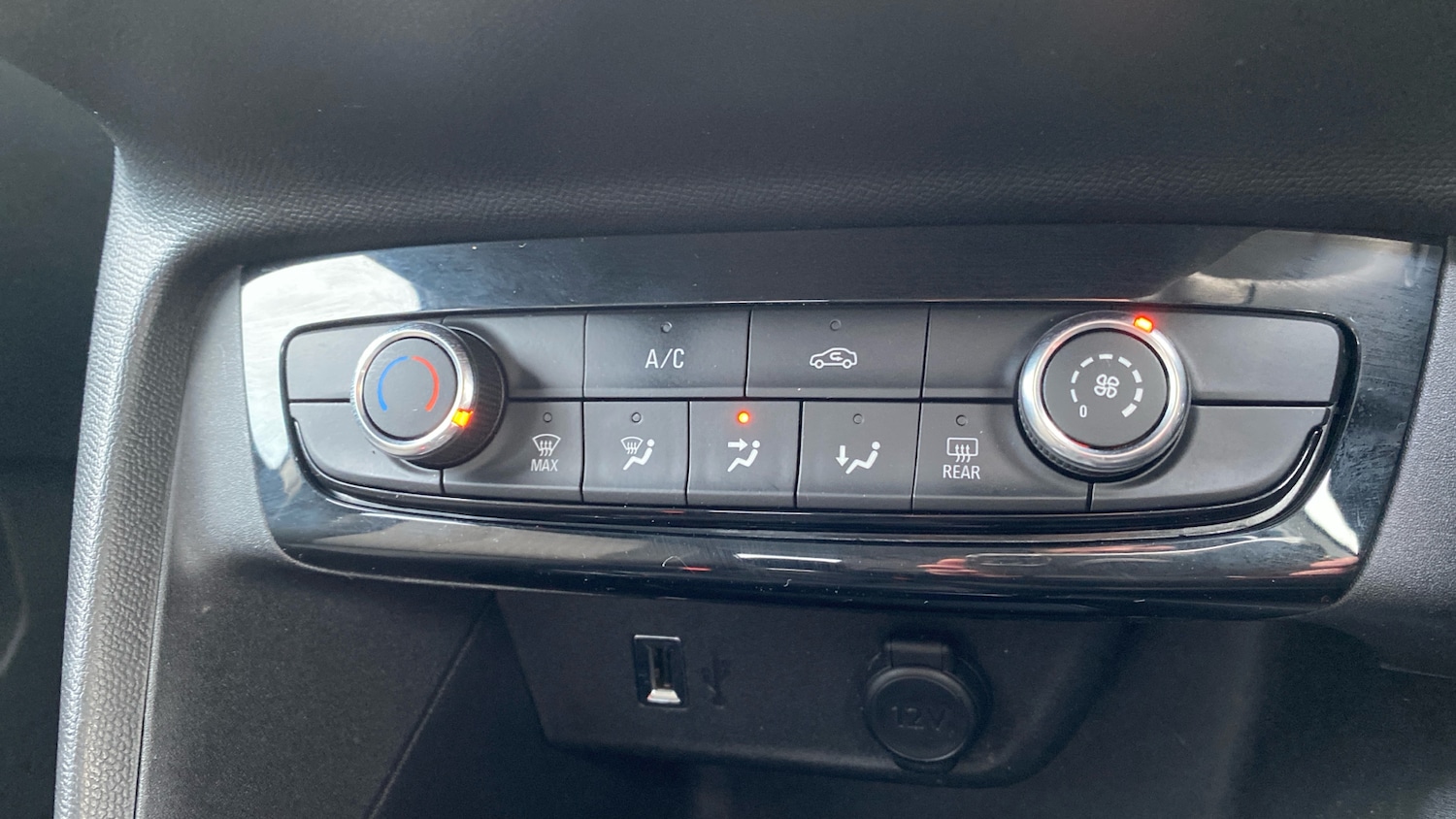 Used Vauxhall Corsa 2020 for sale - 77128096: Photo 32