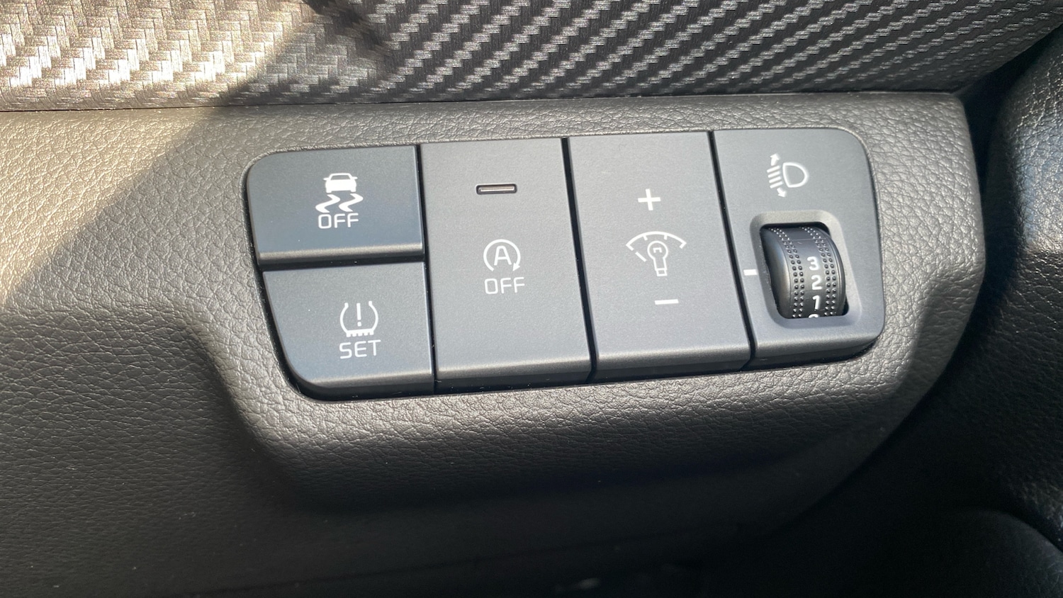 Used Kia Stonic 2022 for sale - 77676133: Photo 25