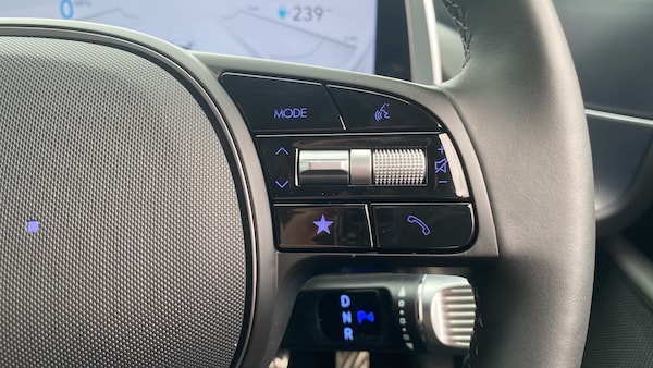 Used Hyundai IONIQ 6 2025 for sale - 74832056: Photo 23