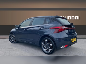 Used Hyundai i20 2022 for sale - 76207643: Photo 2