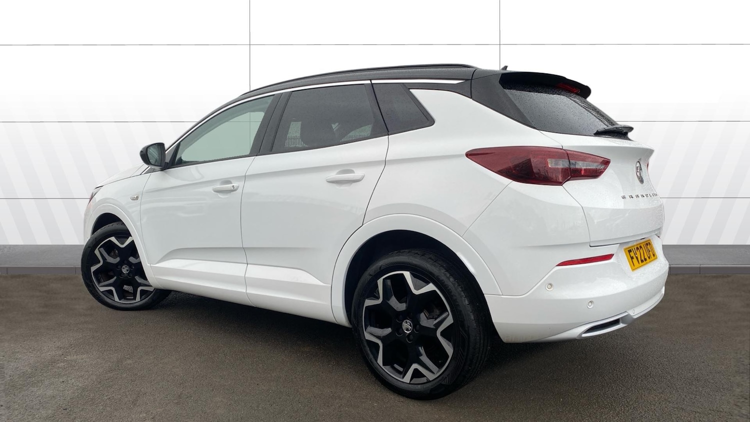 Used Vauxhall Grandland 2022 for sale - 77159769: Photo 2