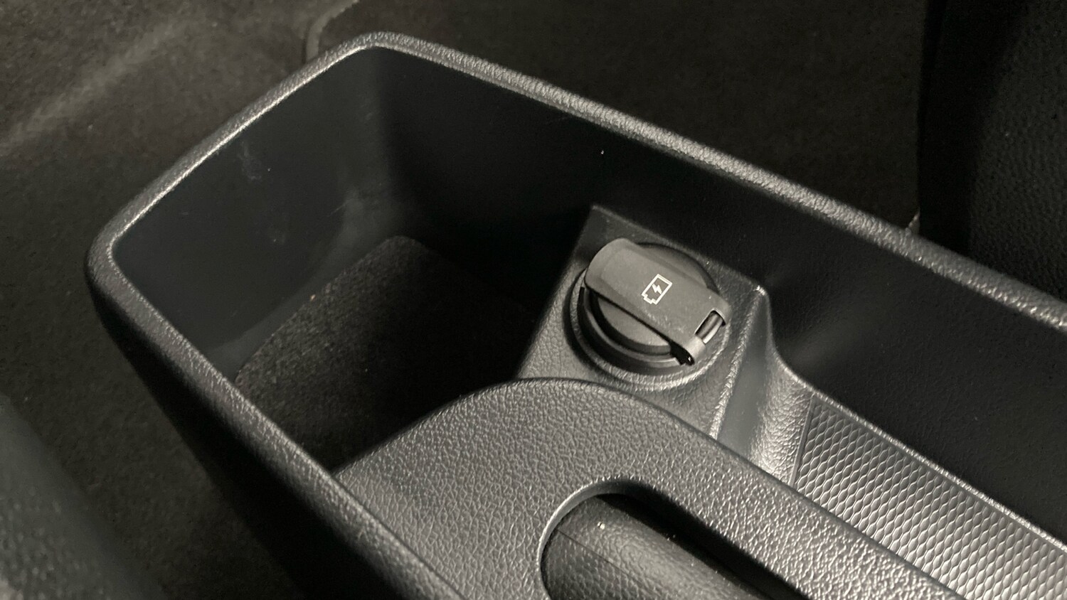 Used Hyundai i10 2024 for sale - 76493681: Photo 24