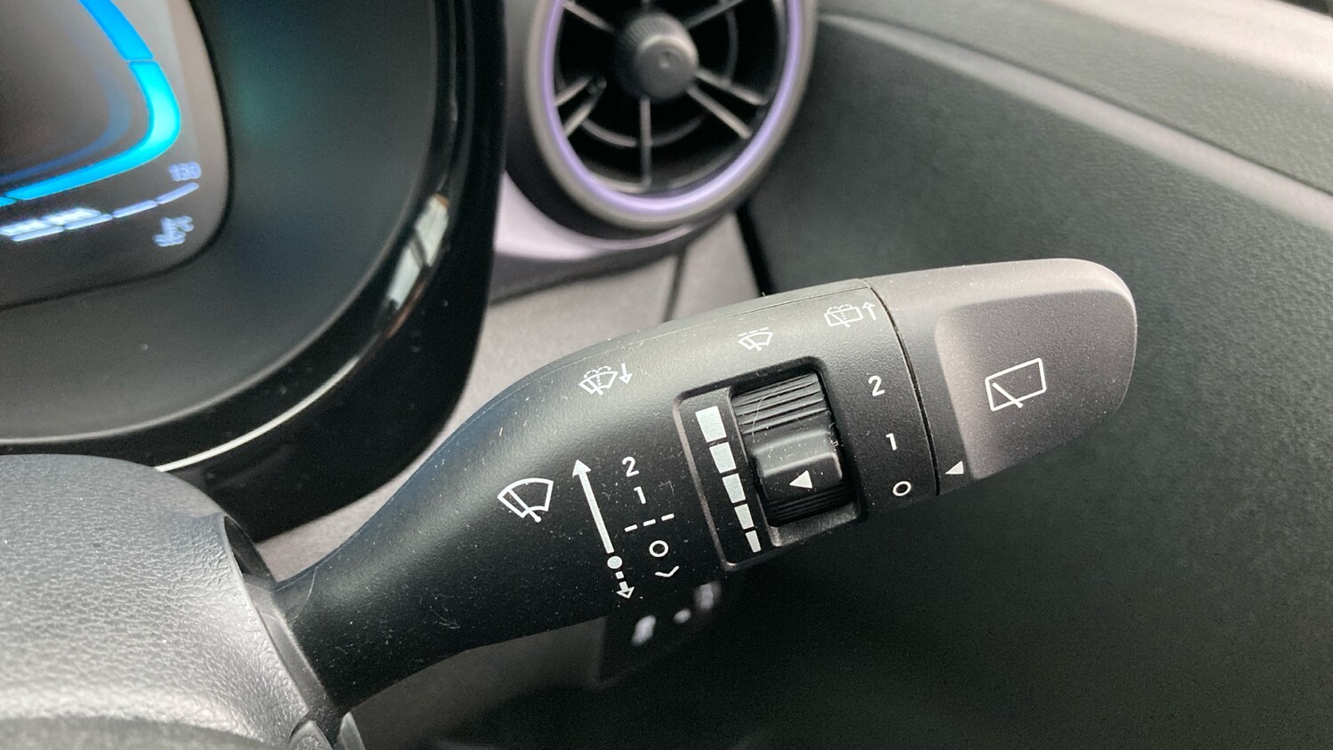 Used Hyundai i10 2024 for sale - 76493681: Photo 28