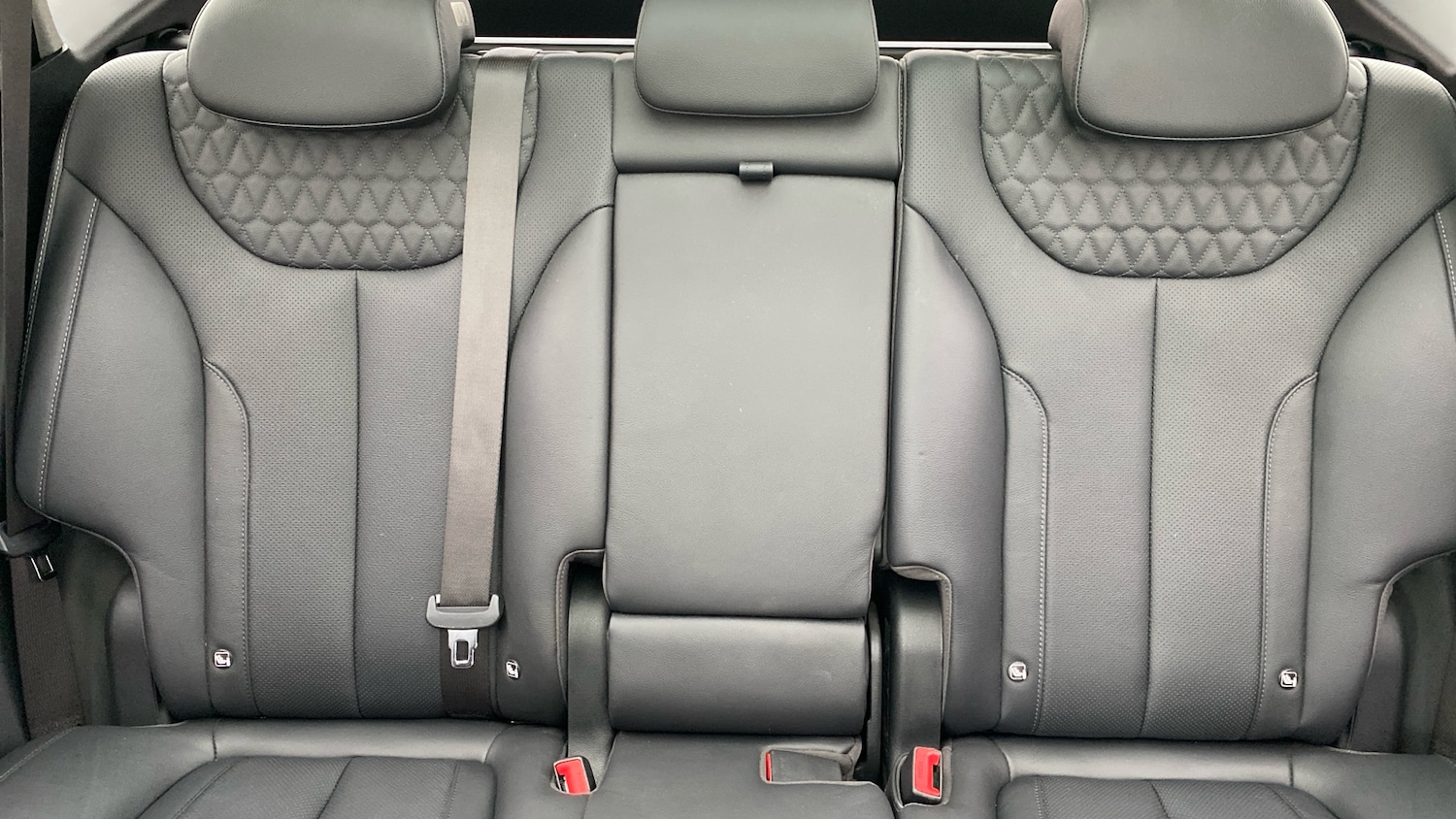 Used Hyundai Santa Fe 2019 for sale - 76194744: Photo 15