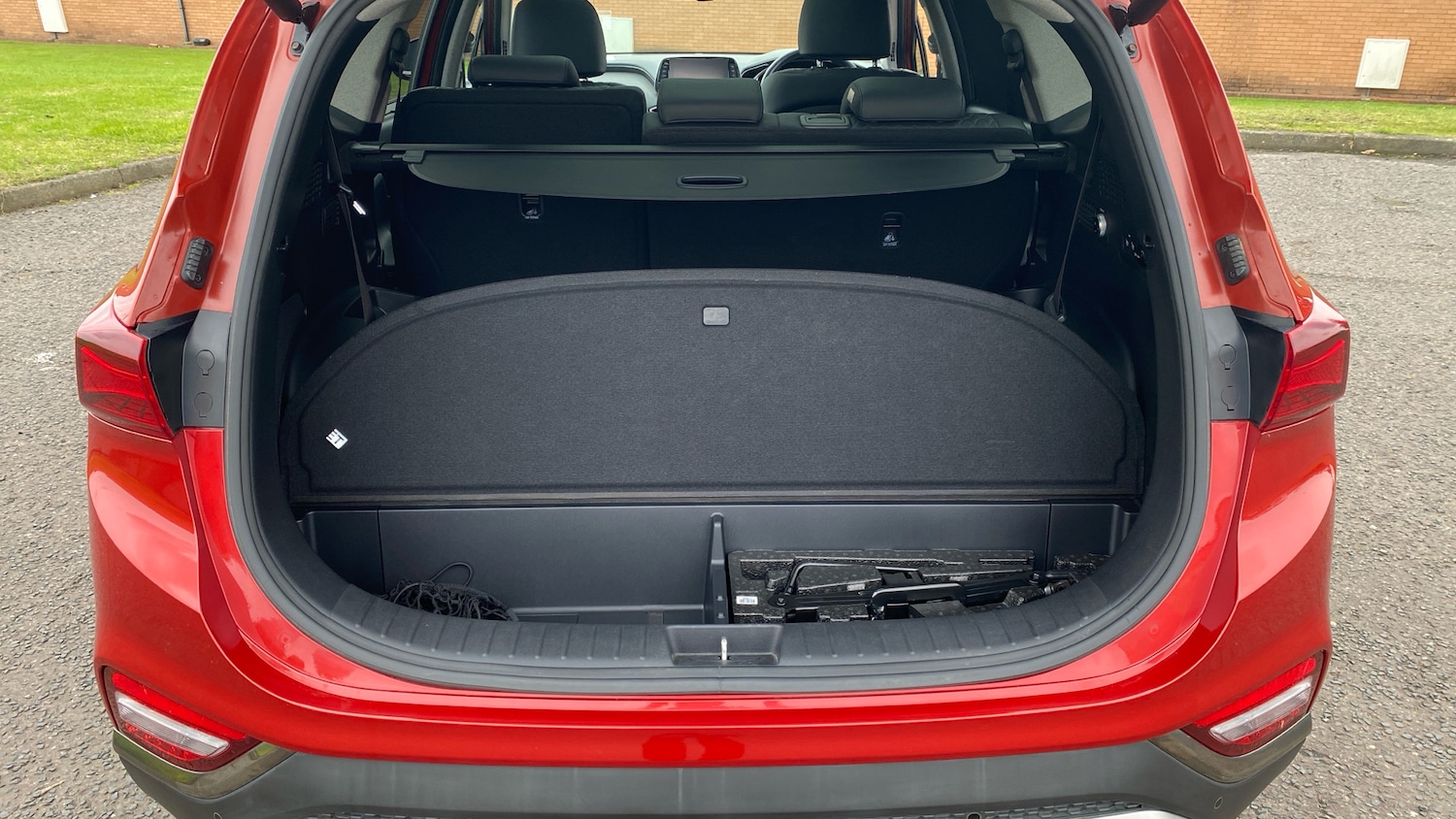 Used Hyundai Santa Fe 2019 for sale - 76194744: Photo 30