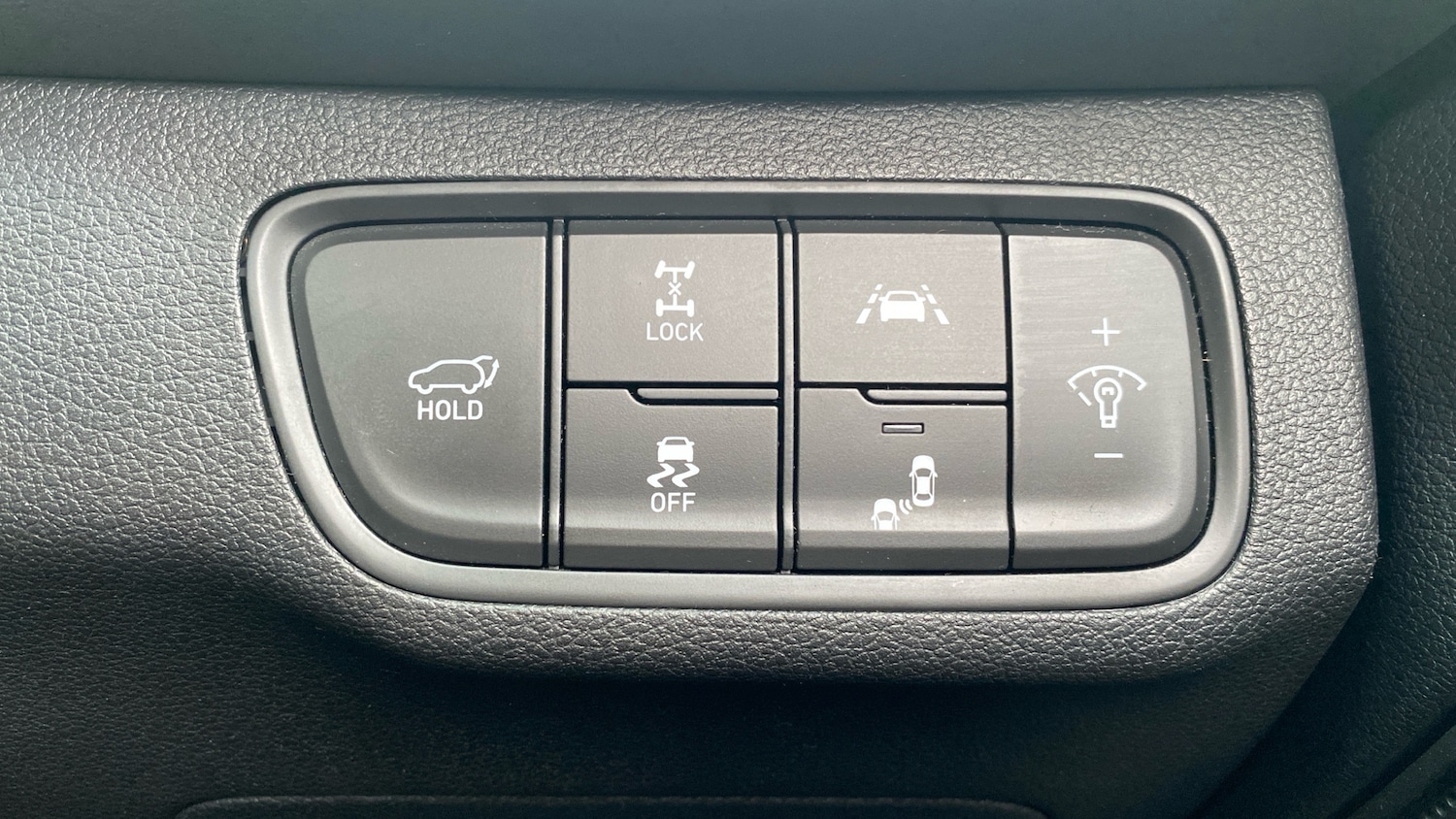 Used Hyundai Santa Fe 2019 for sale - 76194744: Photo 36