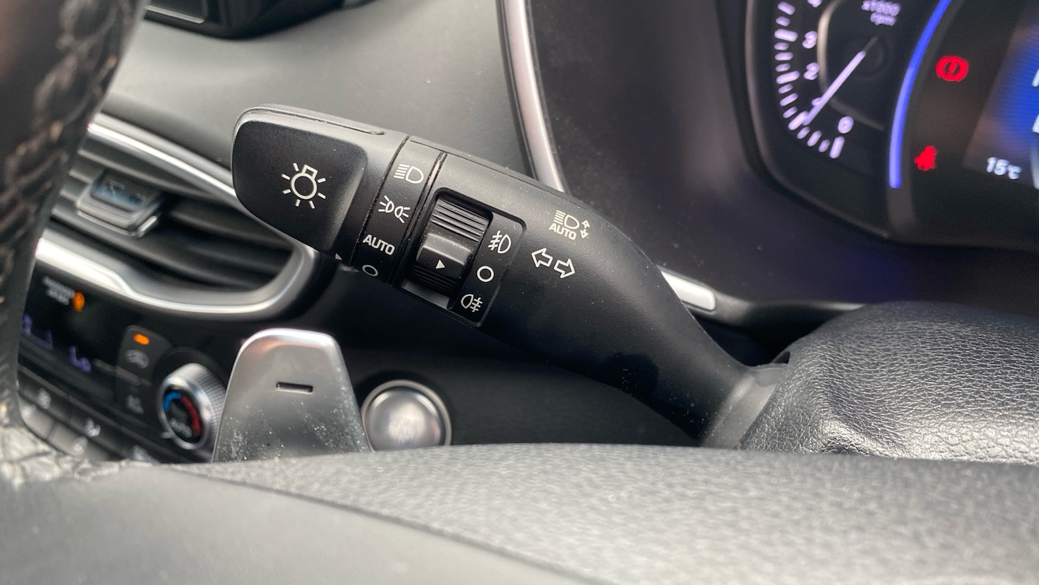 Used Hyundai Santa Fe 2019 for sale - 76194744: Photo 40
