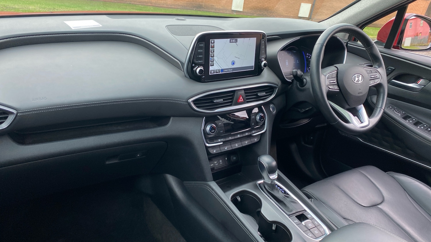 Used Hyundai Santa Fe 2019 for sale - 76194744: Photo 9