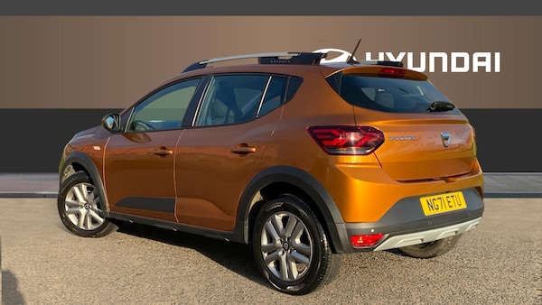Used Dacia Sandero Stepway 2021 for sale - 76265293: Photo 2