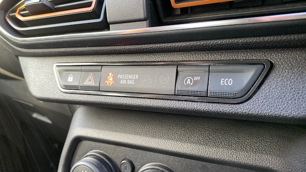 Used Dacia Sandero Stepway 2021 for sale - 76265293: Photo 31