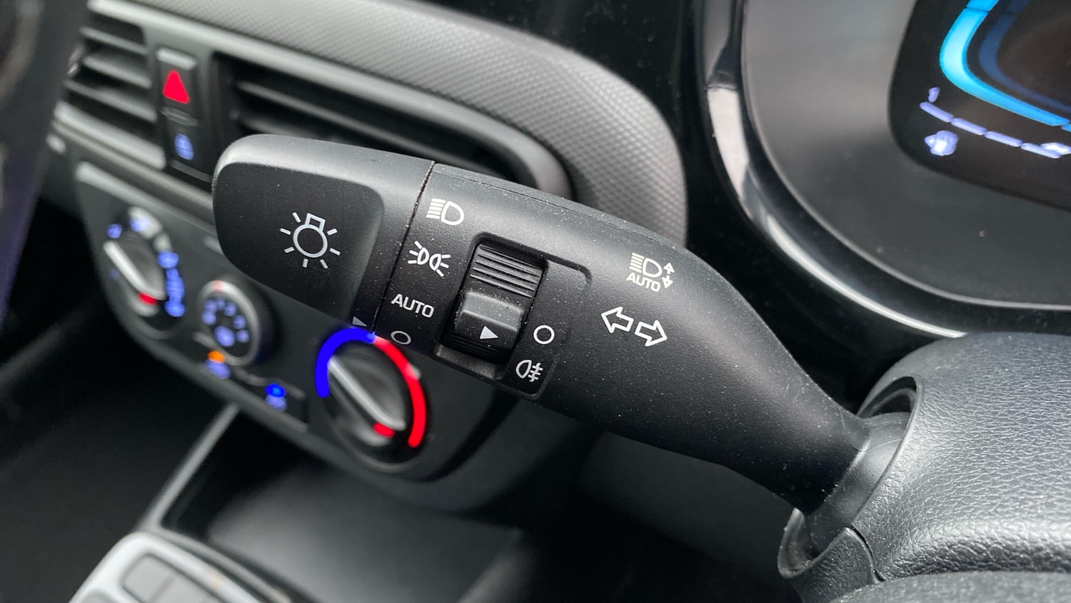 Used Hyundai i10 2025 for sale - 77038760: Photo 25