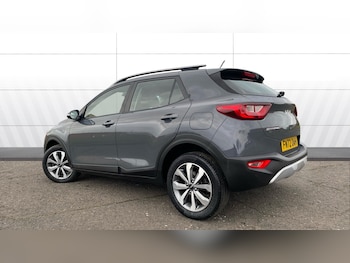 Used Kia Stonic 2022 for sale - 77717667: Photo