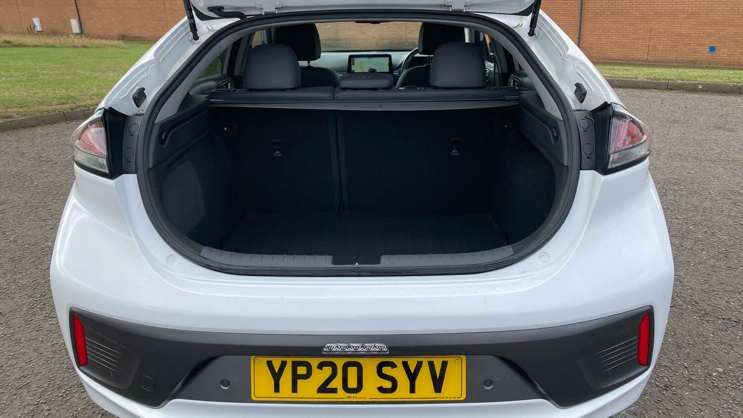 Used Hyundai IONIQ 2020 for sale - 76078018: Photo 4