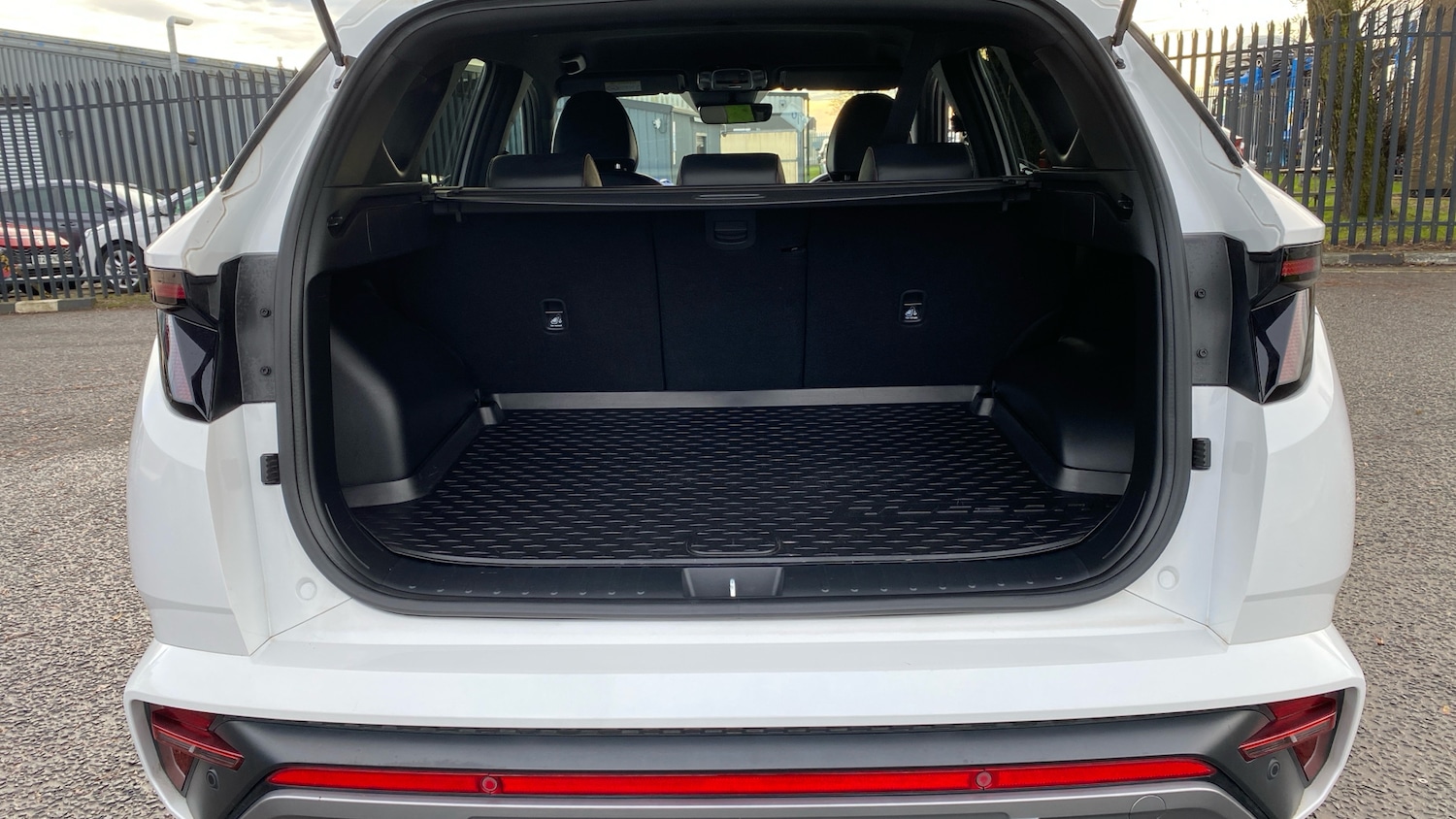 Used Hyundai TUCSON 2022 for sale - 76709992: Photo 4