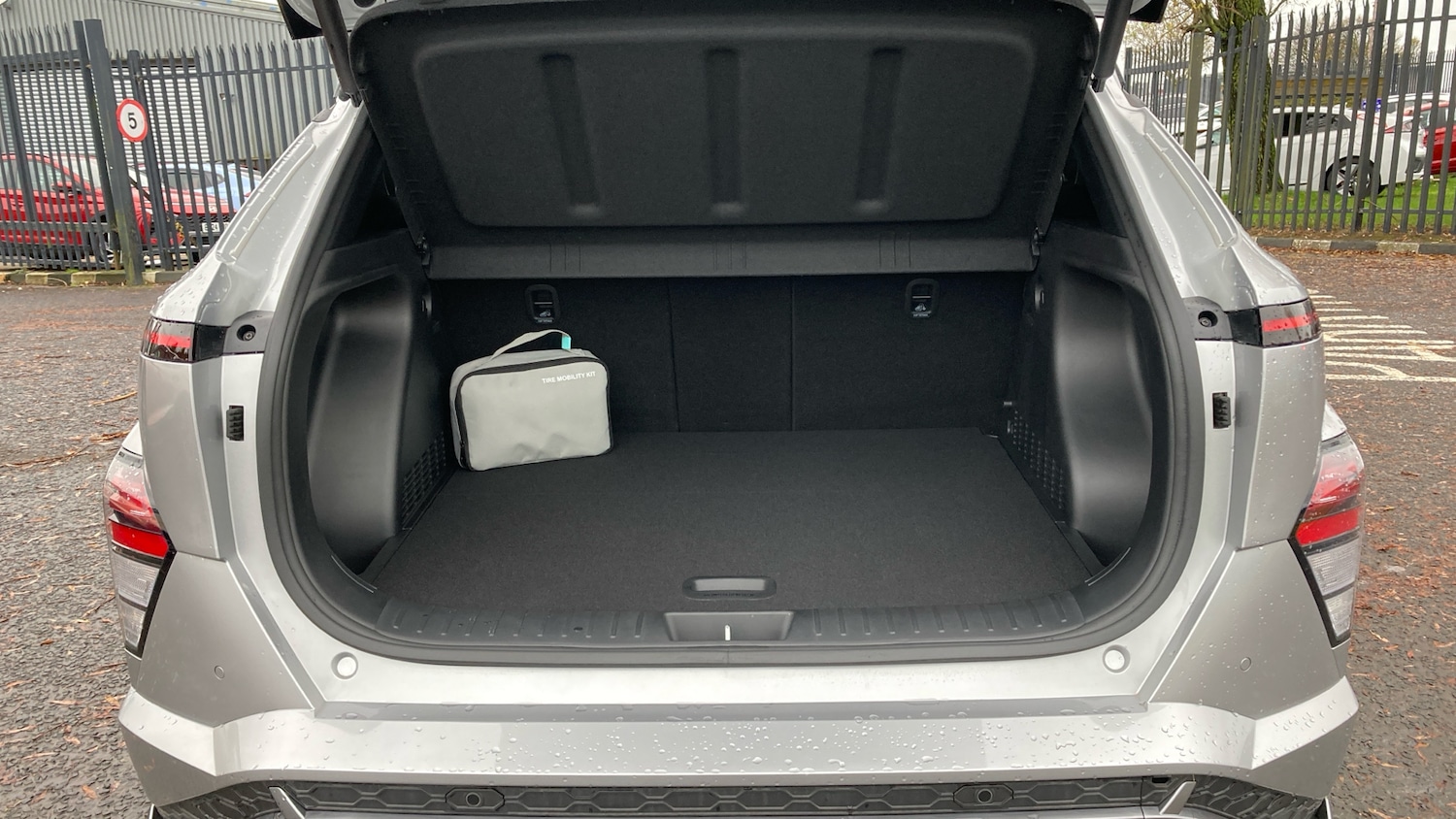 Used Hyundai KONA 2025 for sale - 76464387: Photo 4