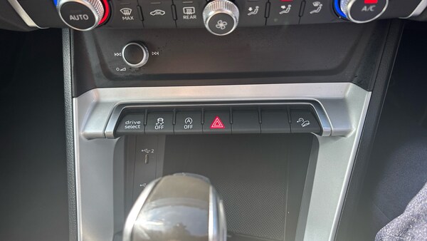 Used Audi Q3 2020 for sale - 75638478: Photo 31