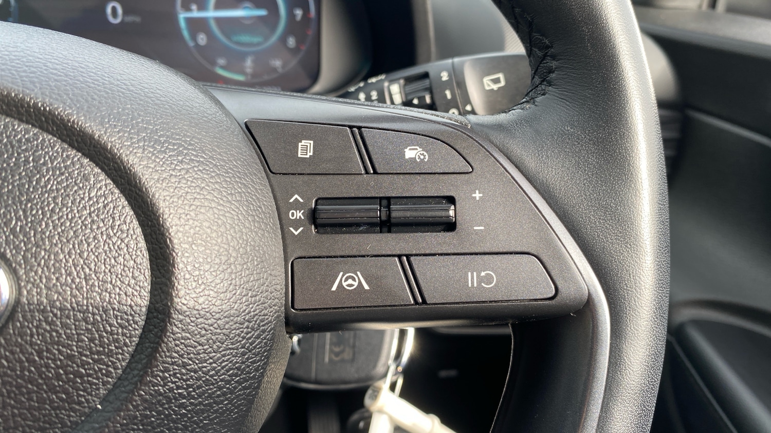 Used Hyundai i20 2023 for sale - 77834246: Photo 31