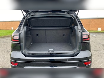 Used Volkswagen T-Cross 2020 for sale - 77760462: Photo