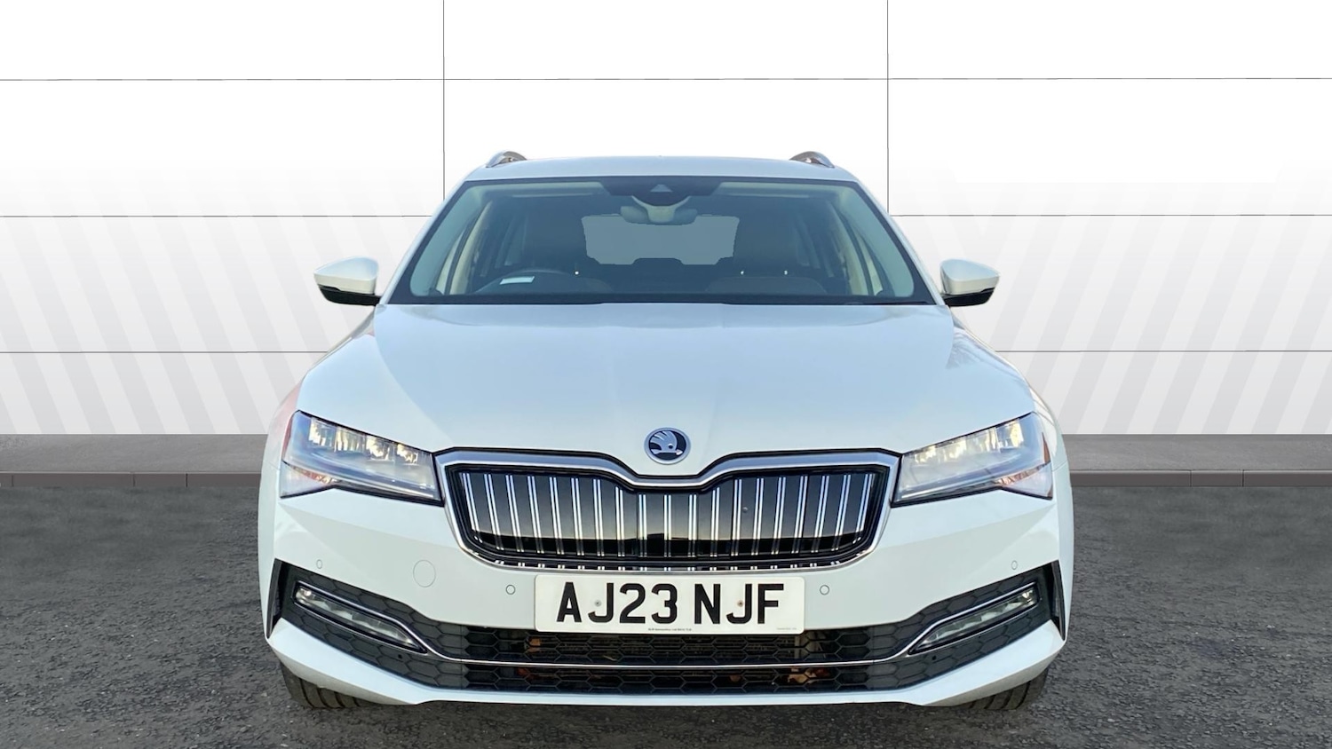 Used Skoda Superb 2023 for sale - 77282904: Photo 3