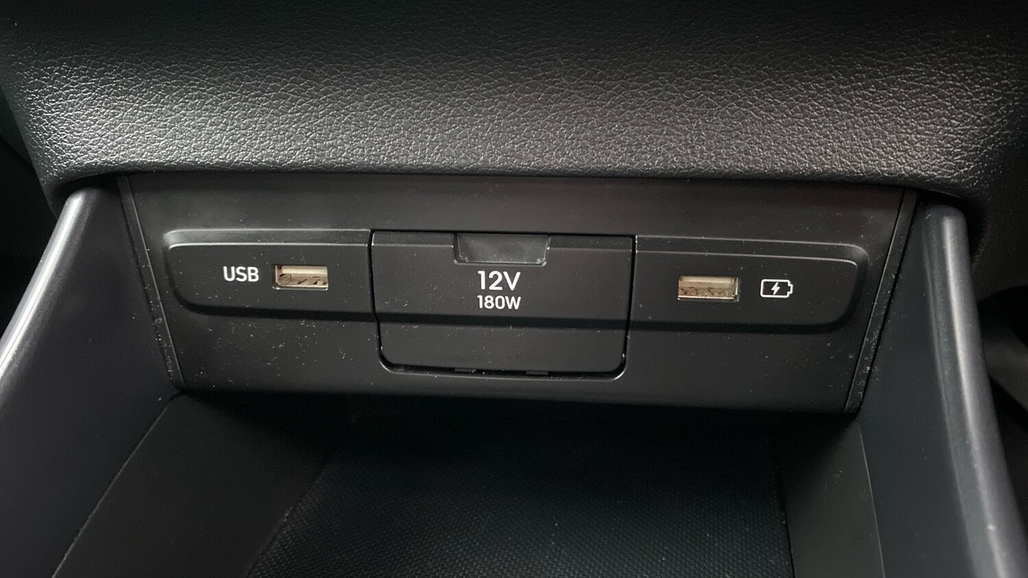 Used Hyundai BAYON 2022 for sale - 77104003: Photo 29