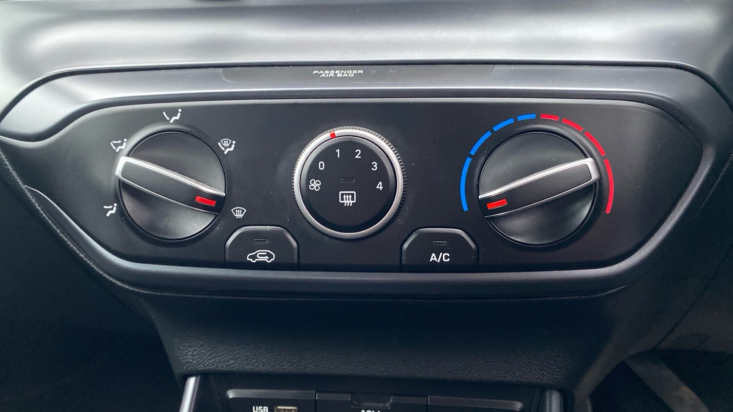 Used Hyundai BAYON 2022 for sale - 77104003: Photo 30