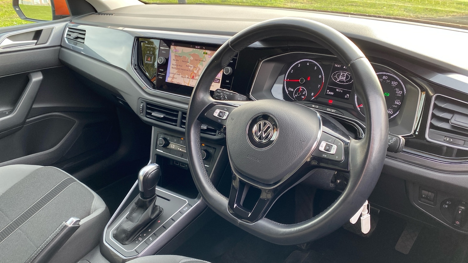 Used Volkswagen Polo 2019 for sale - 76299255: Photo 11