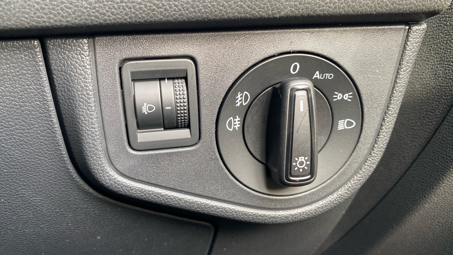 Used Volkswagen Polo 2019 for sale - 76299255: Photo 22