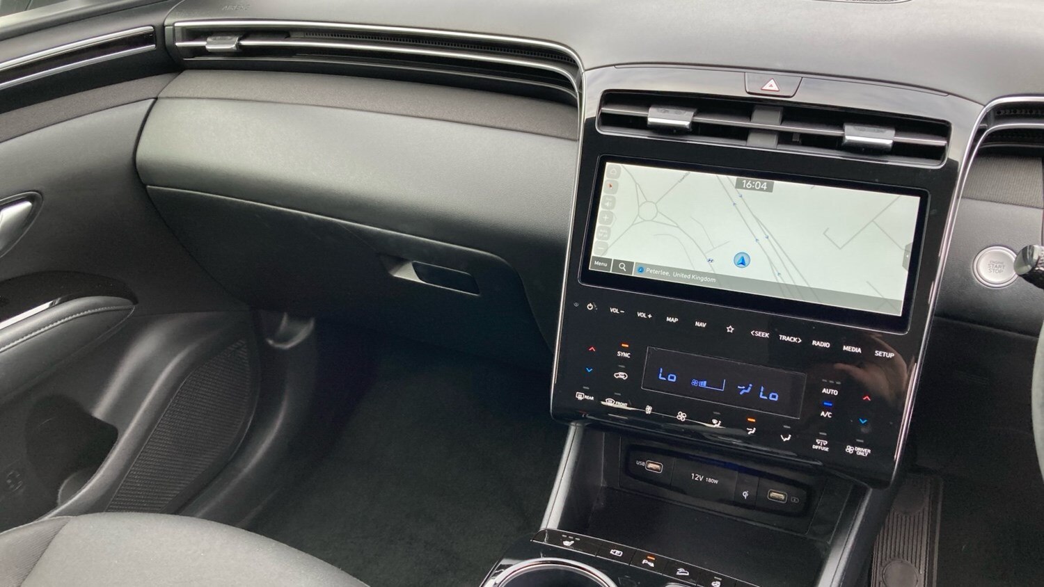 2022 Hyundai TUCSON 1.6 TGDi Hybrid 230 Premium 5dr 2WD Auto Hybrid Estate Estat - Picture 14 of 24