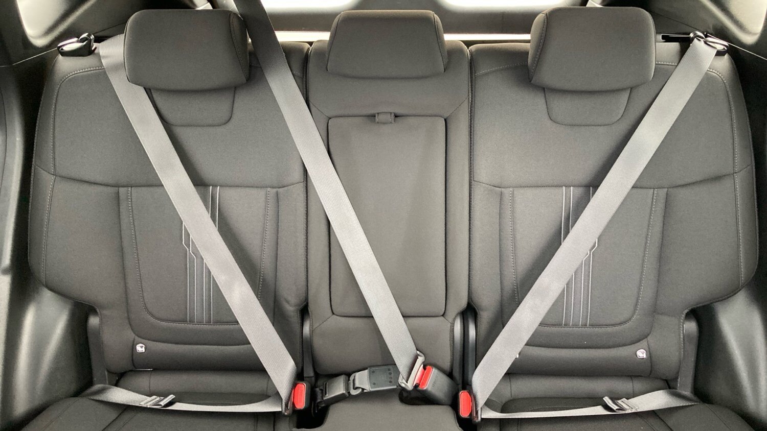 2022 Hyundai TUCSON 1.6 TGDi Hybrid 230 Premium 5dr 2WD Auto Hybrid Estate Estat - Picture 15 of 24
