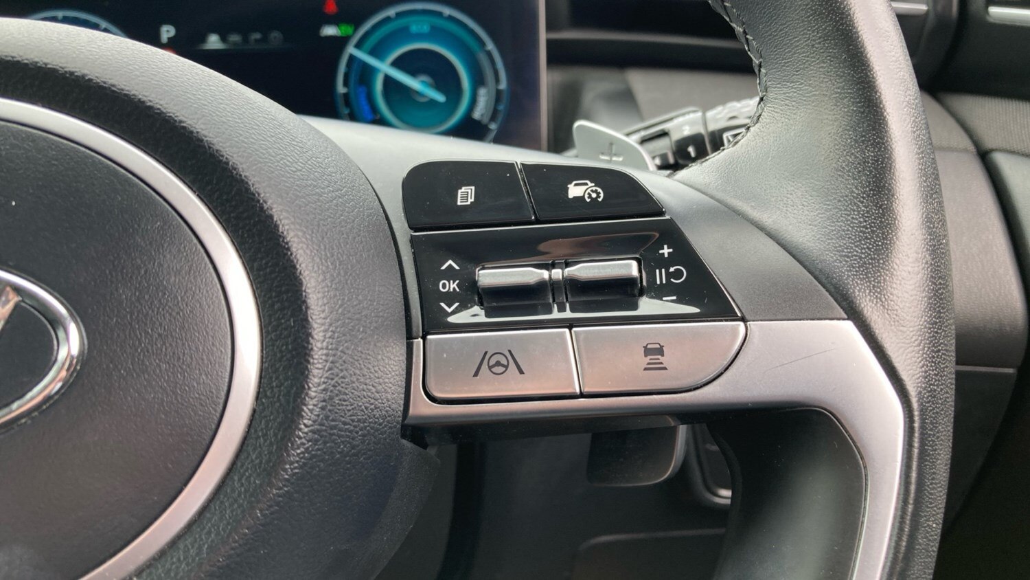 2022 Hyundai TUCSON 1.6 TGDi Hybrid 230 Premium 5dr 2WD Auto Hybrid Estate Estat - Picture 22 of 24