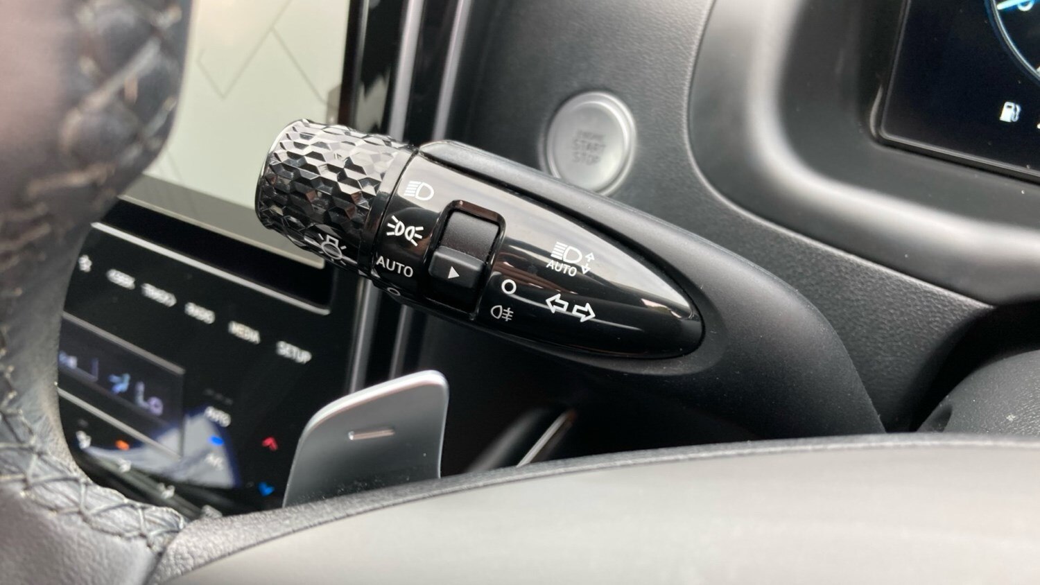 2022 Hyundai TUCSON 1.6 TGDi Hybrid 230 Premium 5dr 2WD Auto Hybrid Estate Estat - Picture 23 of 24