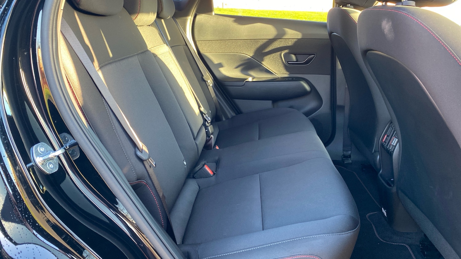 Used Hyundai KONA 2025 for sale - 76762302: Photo 12