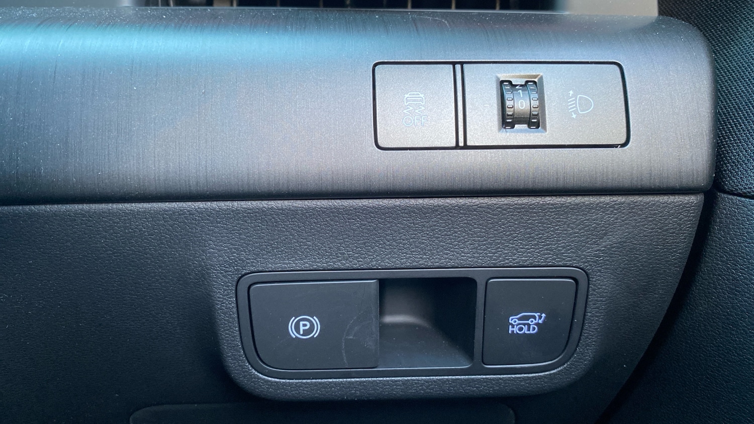 Used Hyundai KONA 2025 for sale - 76762302: Photo 23