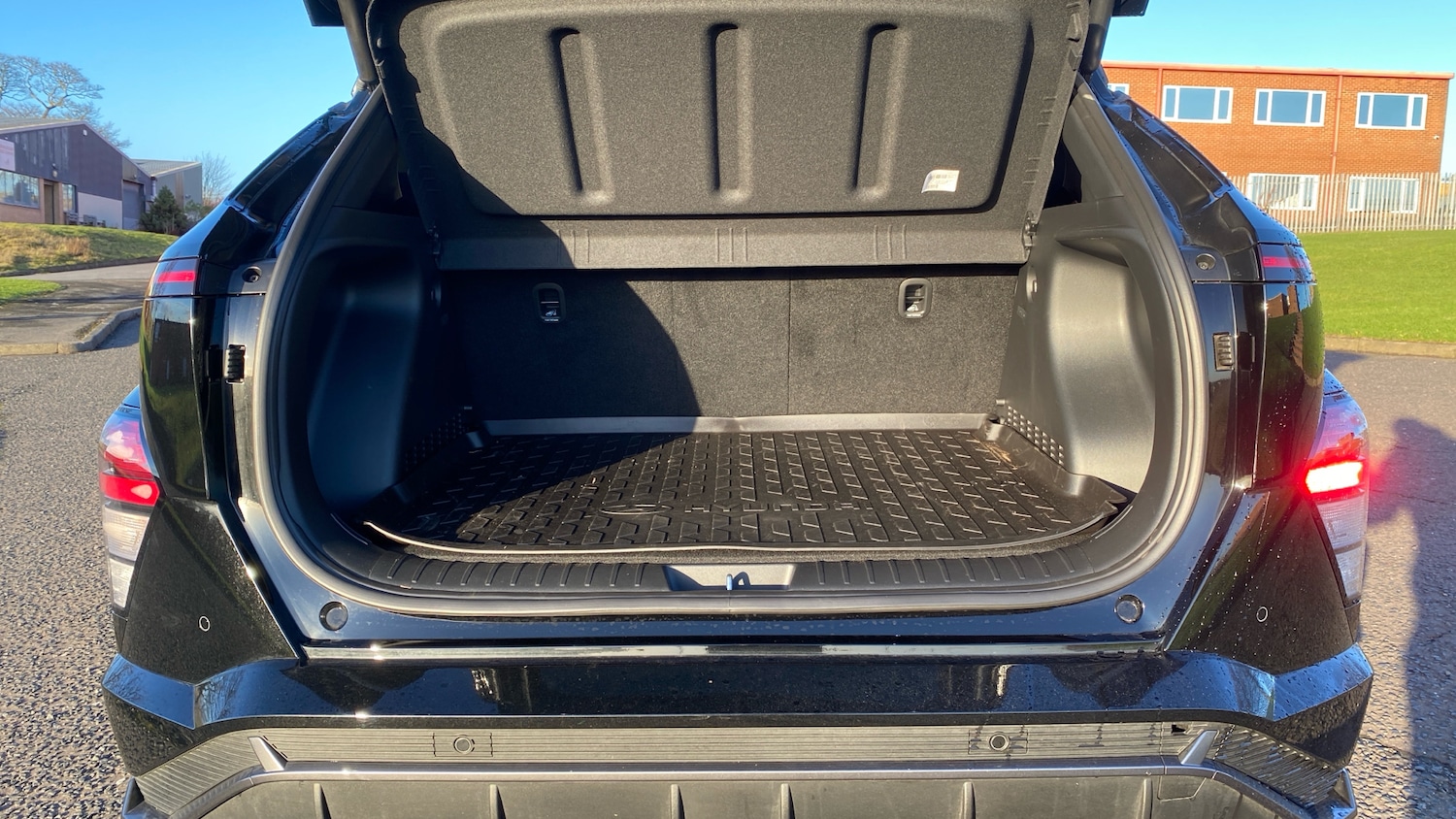 Used Hyundai KONA 2025 for sale - 76762302: Photo 4